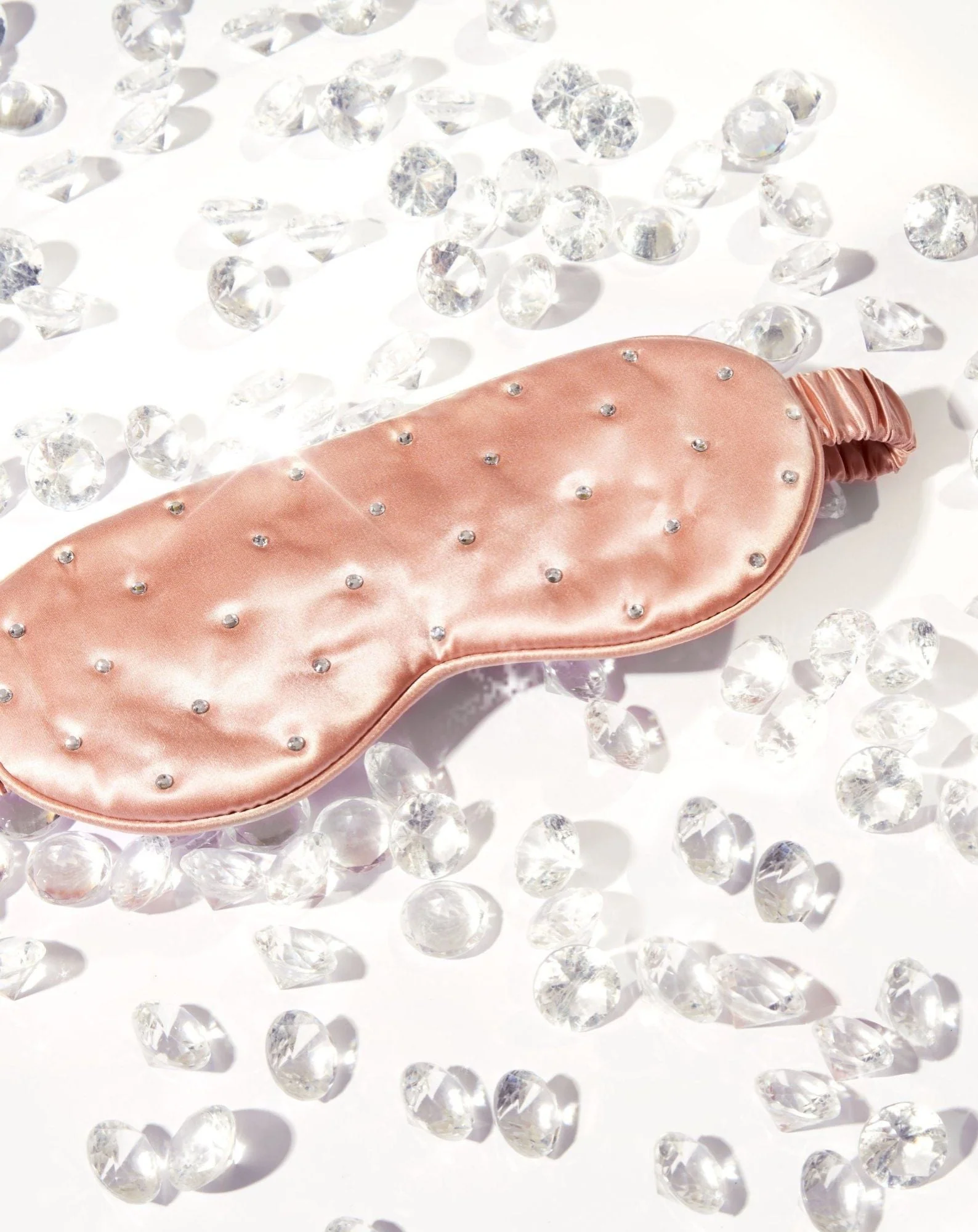 Bandeau de soie pour le sommeil décoré de cristaux – rose gold Crystallove - Image 2