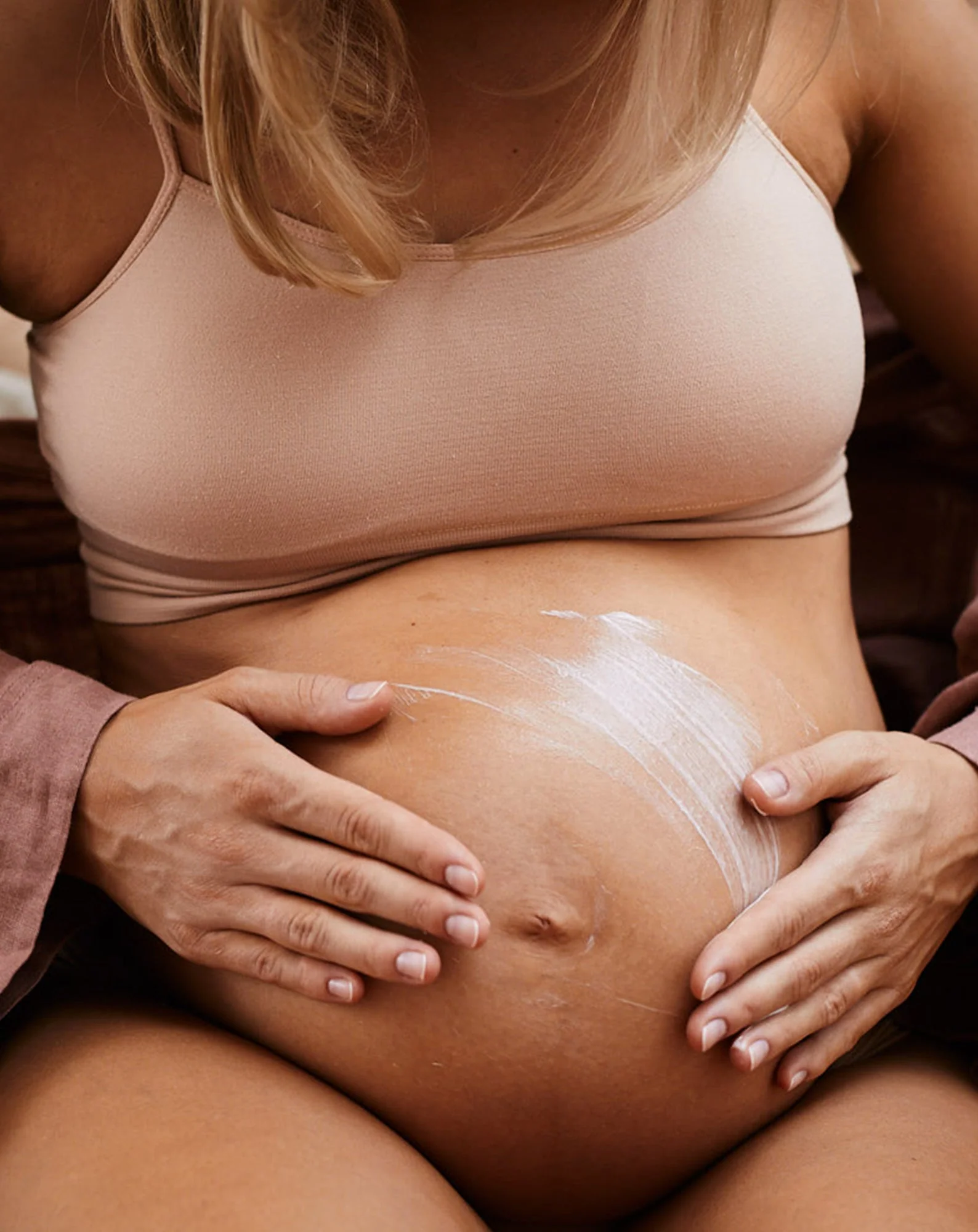 Baume corporel raffermissant pour les femmes enceintes et en post-partum Lili&Mu - Image 3
