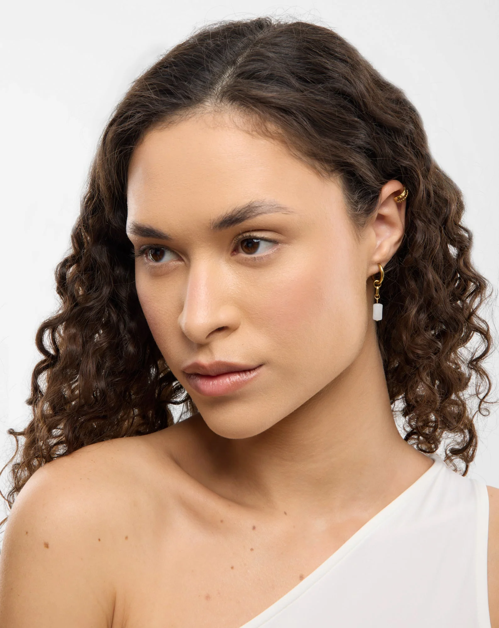 Boucles d’oreilles dorées à l’or fin avec pierres naturelles jade blanc set de boucles d’oreilles My - Image 4