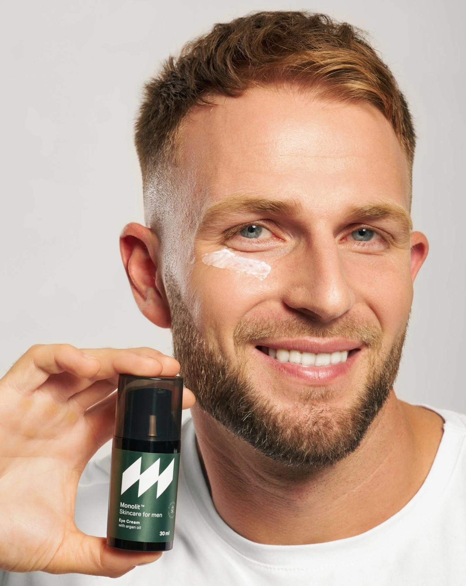 Coffret crème contour des yeux, crème pour le visage et gel nettoyant visage pour homme Monolit - Image 3