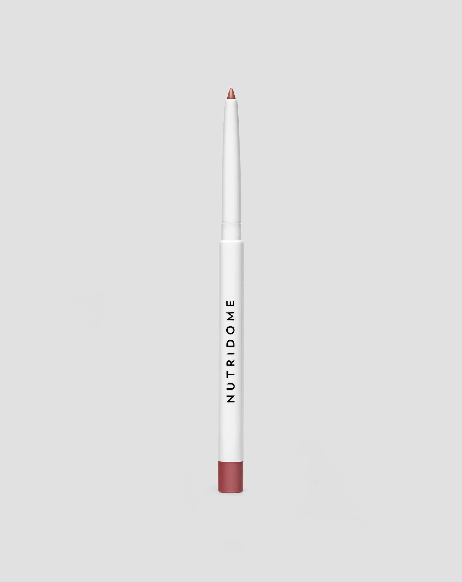 Crayon à lèvres avec formule longue durée et vitamine E Nutridome - Image 3