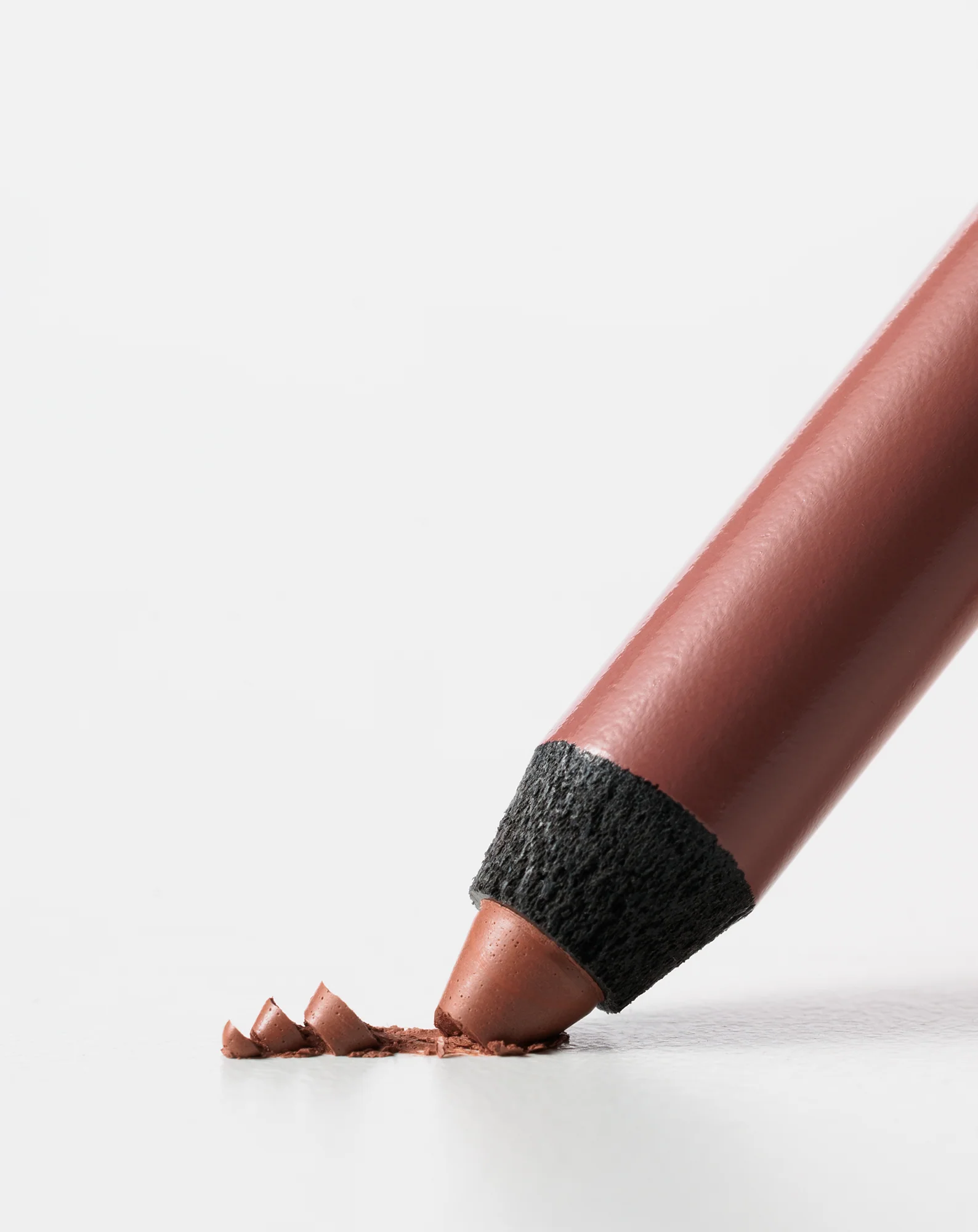Crayon à lèvres avec une formule crémeuse et longue durée Everybody London - Image 3