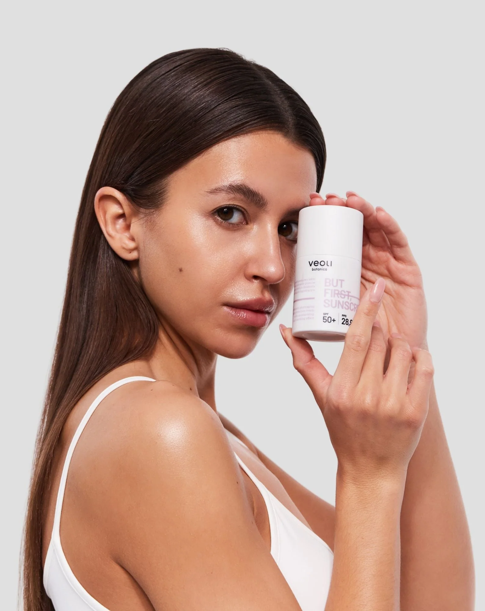 Crème légère anti-photo-âge Mais d'abord, la crème solaire SPF 50+ Veoli Botanica - Image 3