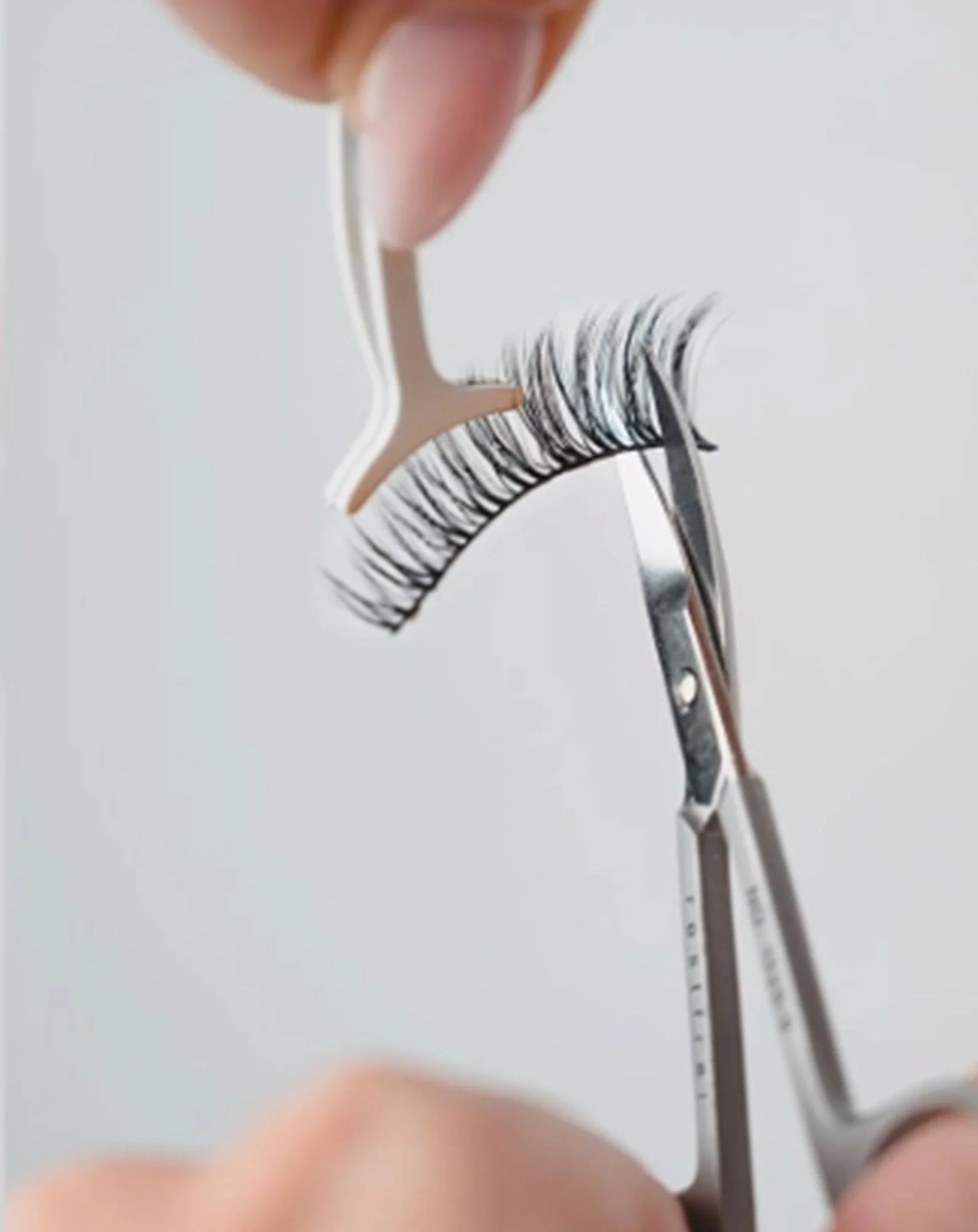 Faux cils en bande 2d à usage répété Misterious Gal Bamm!Lashes - Image 5