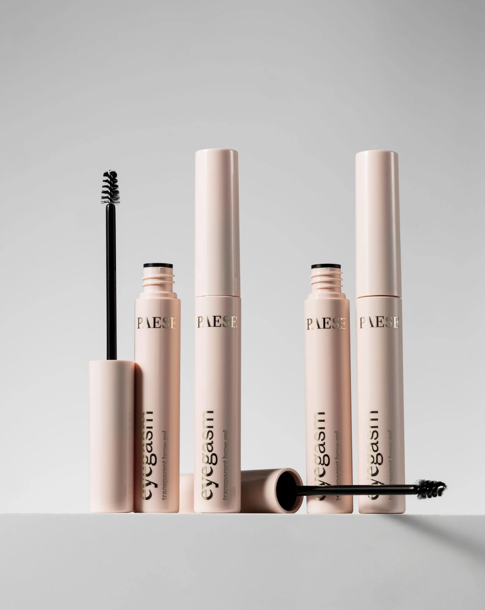 Gel stylisant pour sourcils Eyegasm transparent de Paese - Image 3