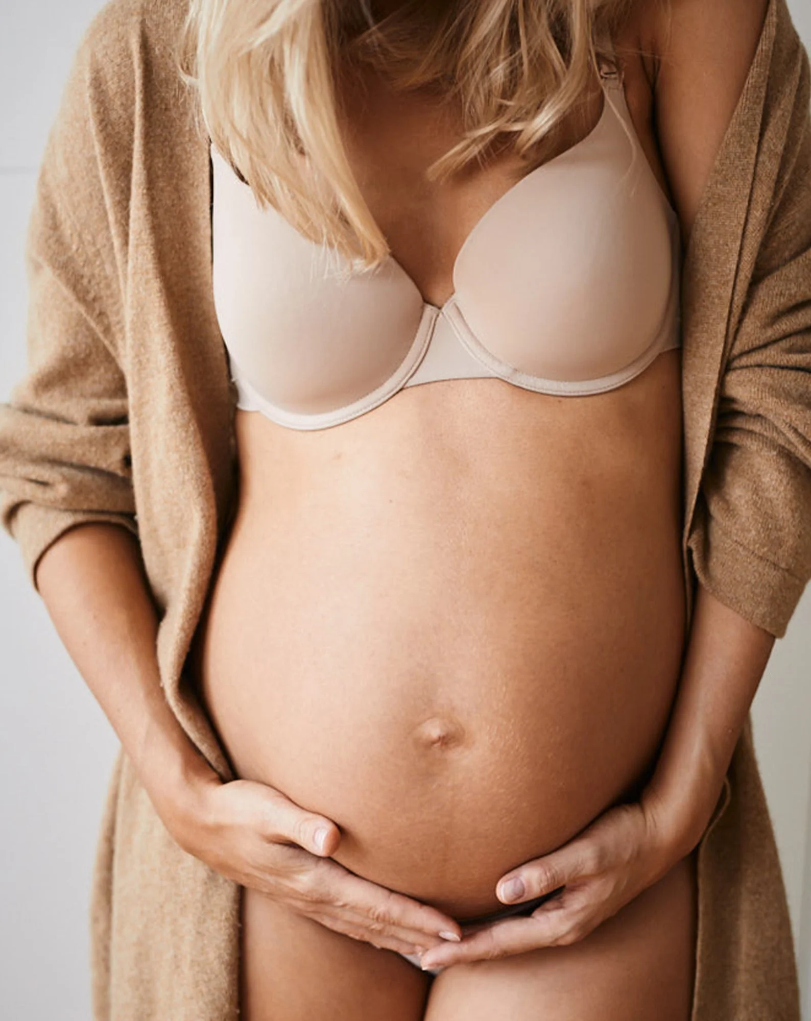 Huile anti-vergetures Lili&Mu pour la peau de l'abdomen, des cuisses et des seins - Image 3