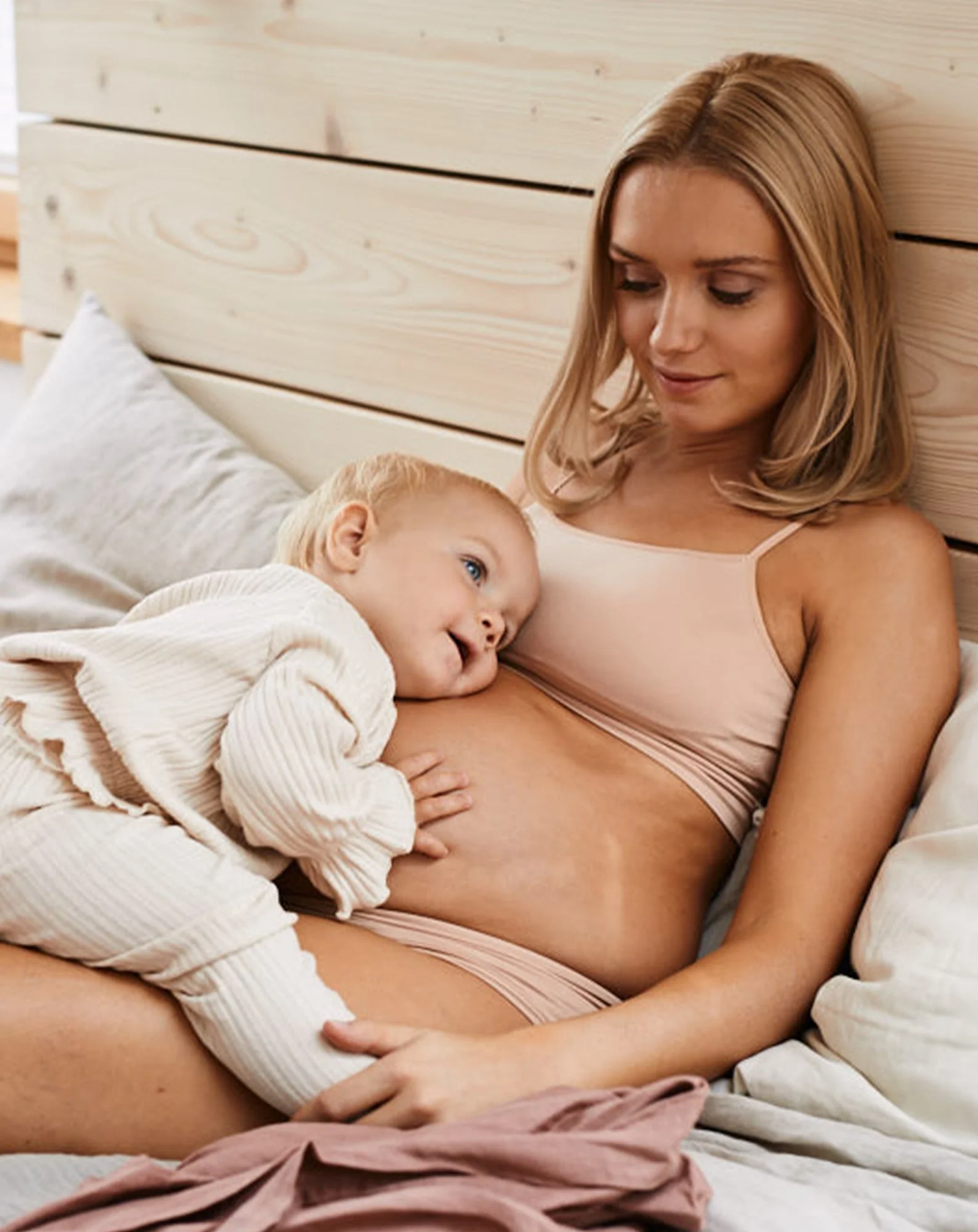 Huile anti-vergetures Lili&Mu pour la peau de l'abdomen, des cuisses et des seins - Image 4