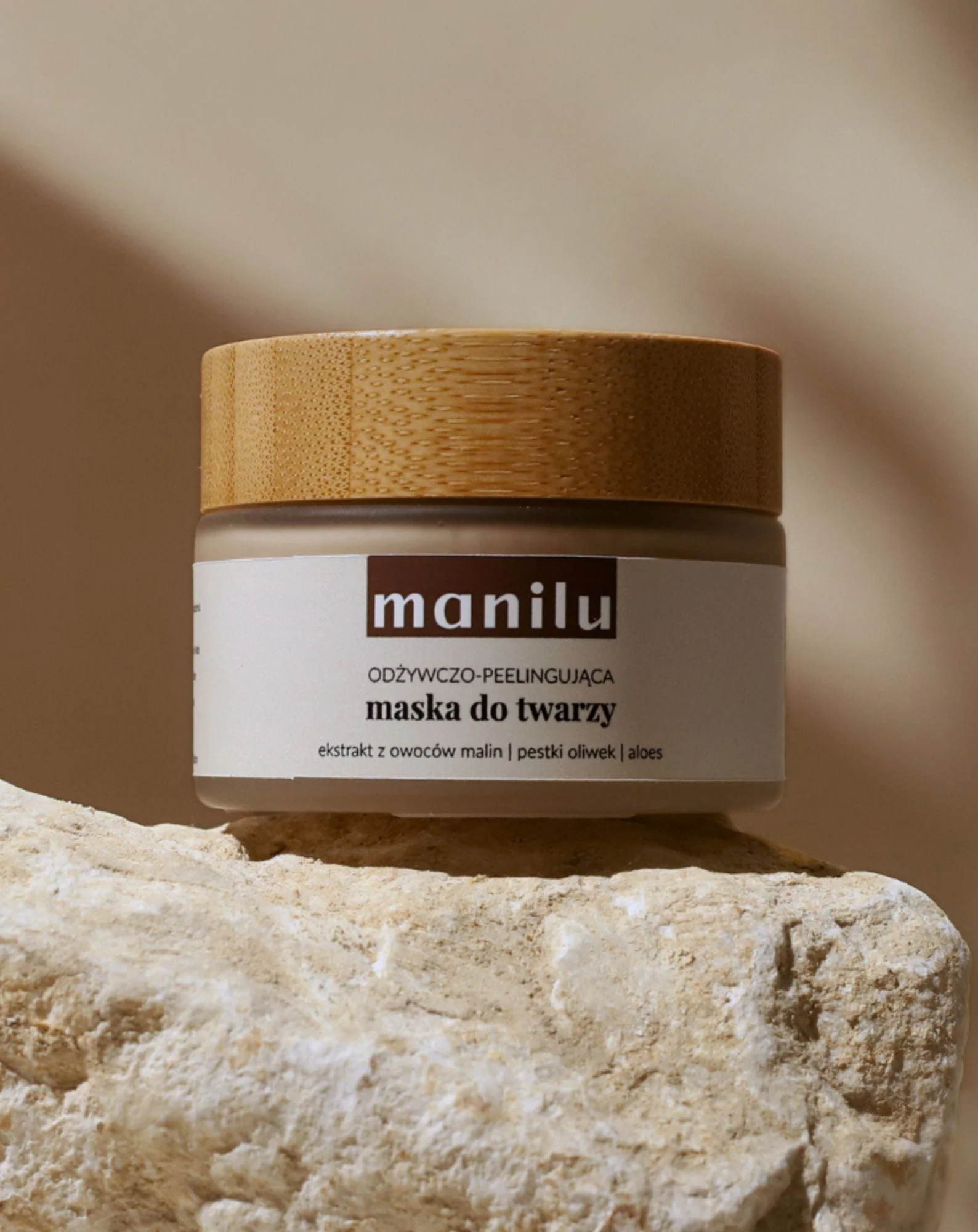 Masque nourrissant et exfoliant à l'huile d'olive et de macadamia Manille - Image 2