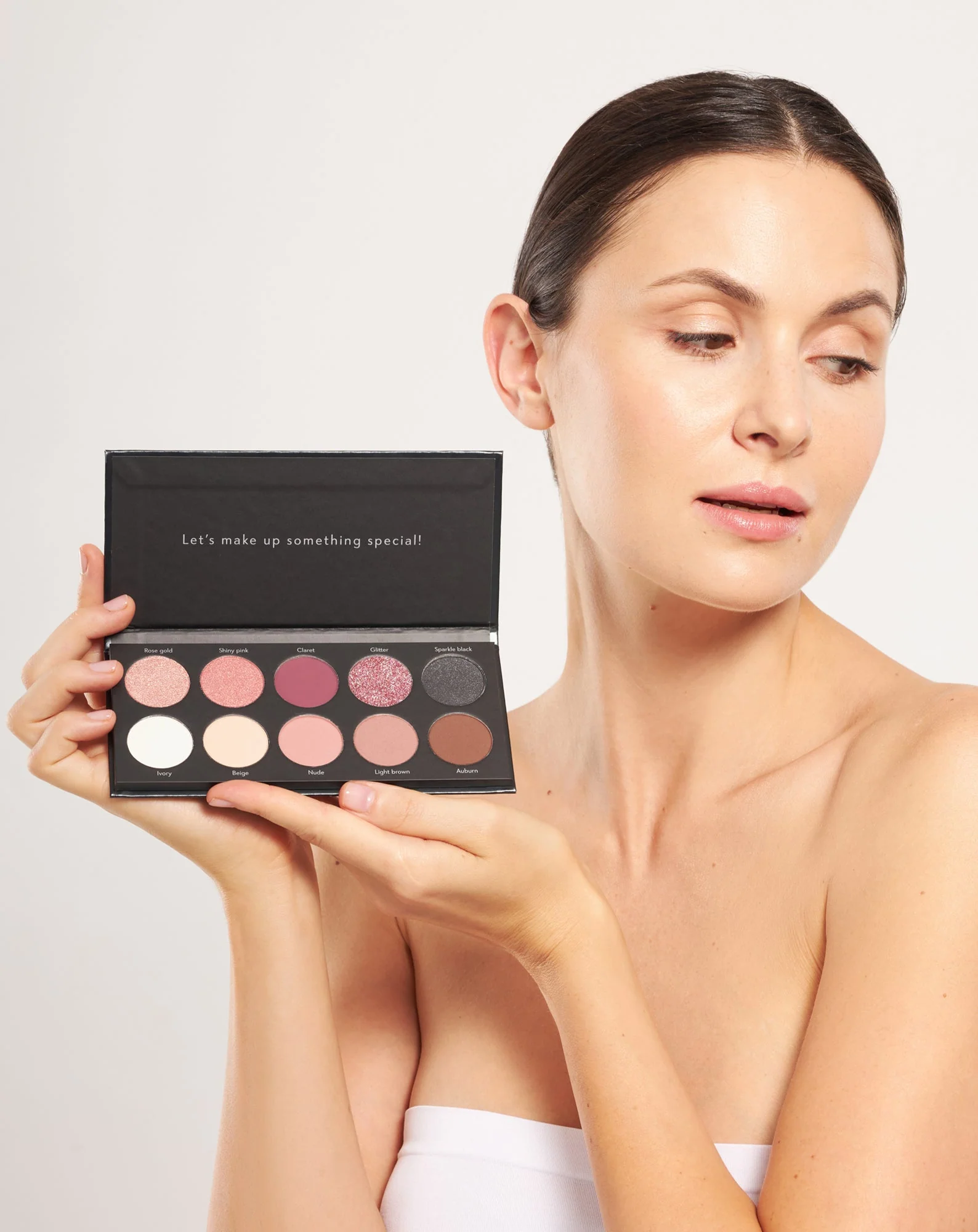 Palette Basic d'ombres à paupières longue durée et teintes classiques Nutridome - Image 3