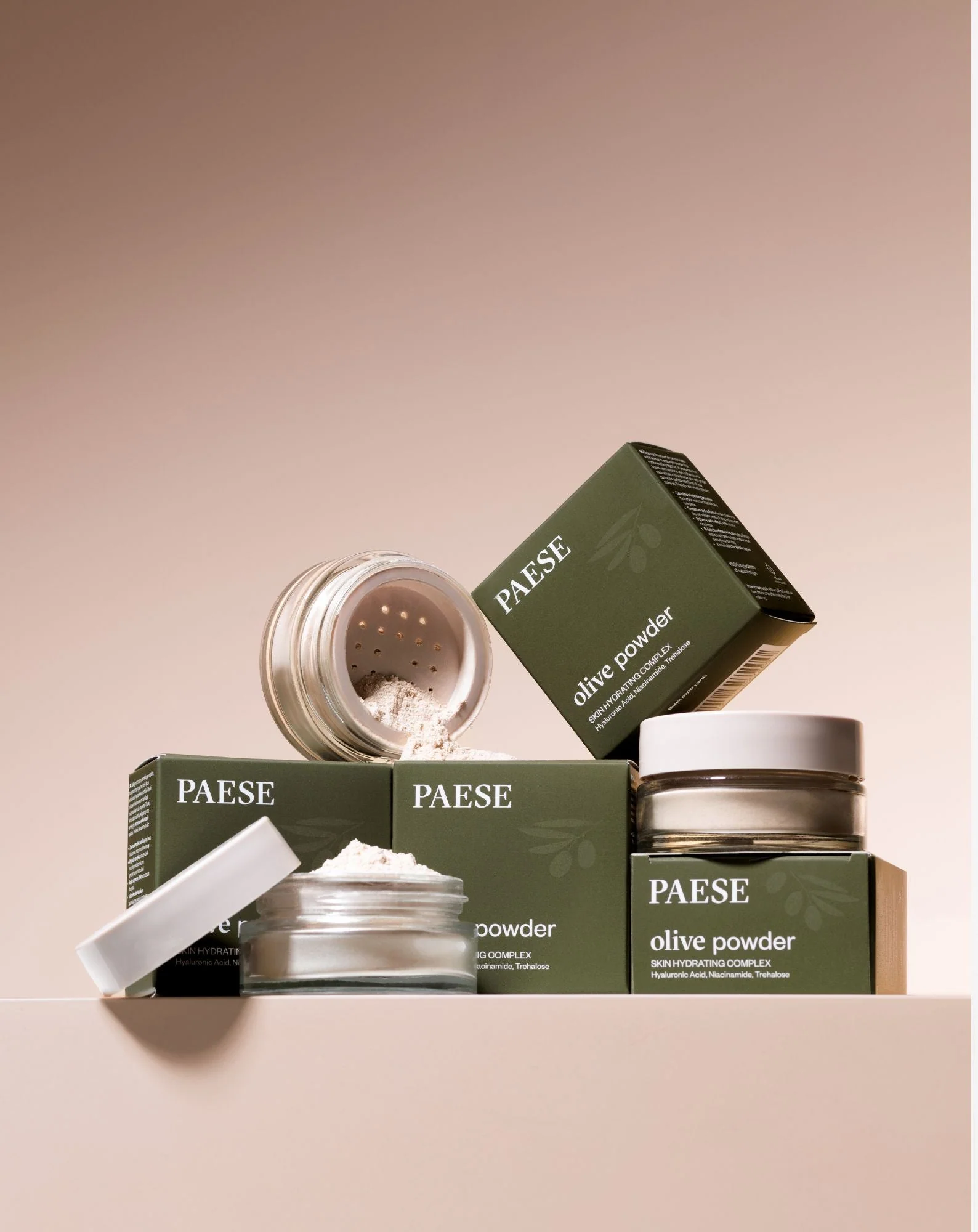 Poudre libre transparente d'olive avec complexe hydratant de Paese - Image 2