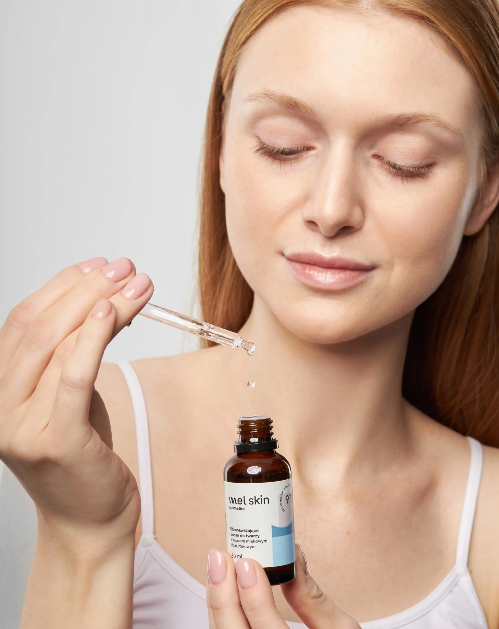 Sérum ultra-hydratant Mel Skin pour le visage à l’acide hyaluronique - Image 3