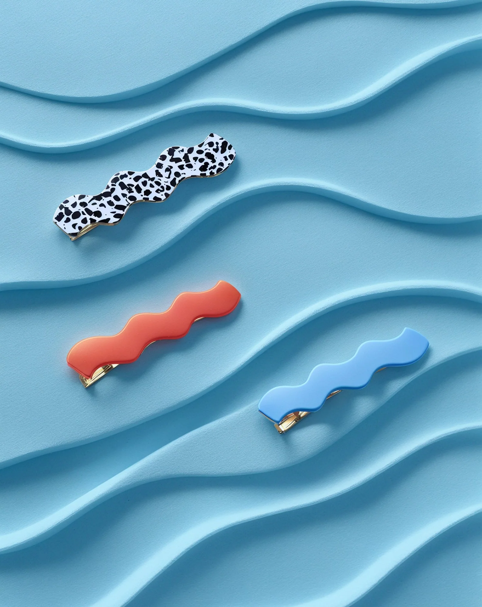 Set de barrettes wavy - marbrées, bleues et rouges de Twisty - 3 pcs. - Image 5